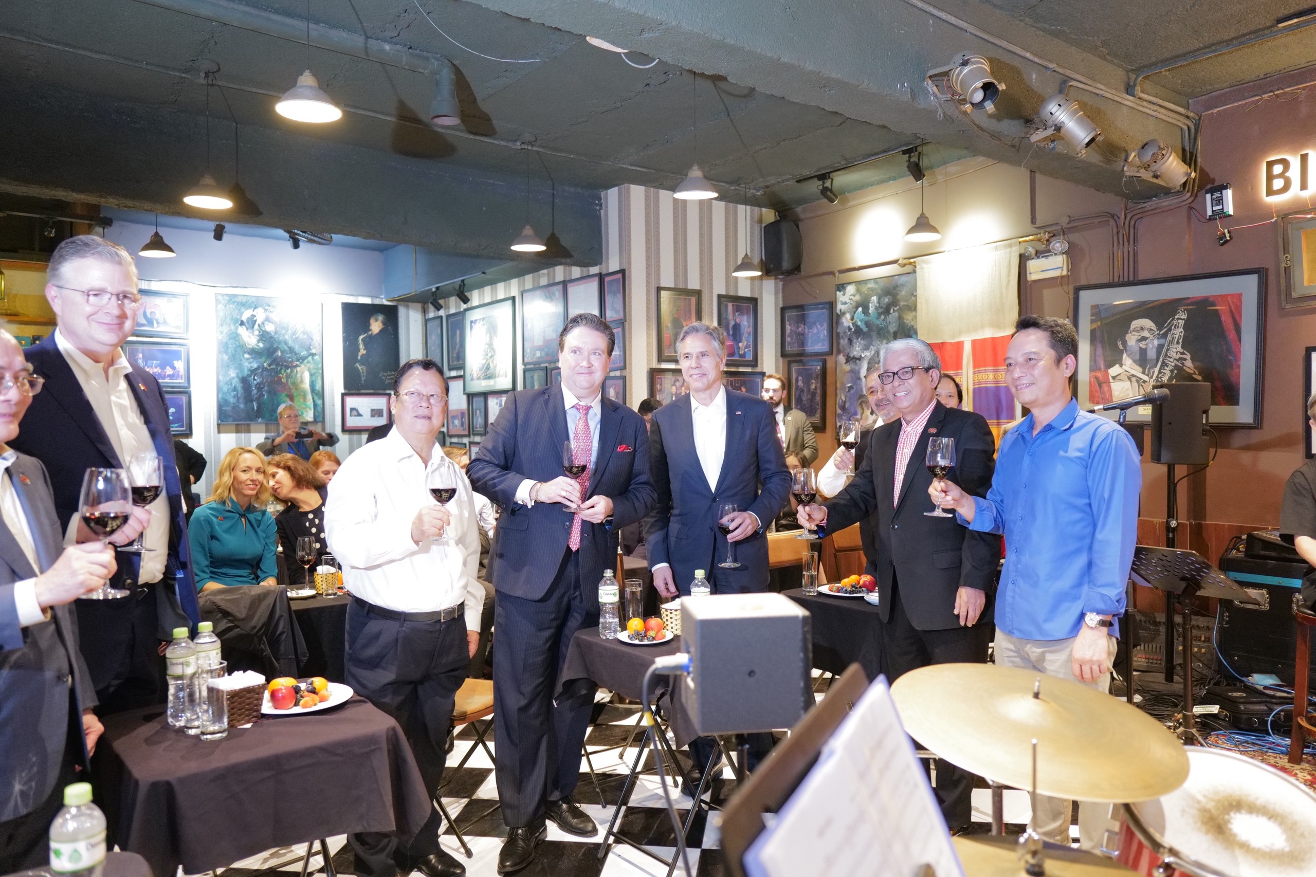 quan he Viet My anh 3