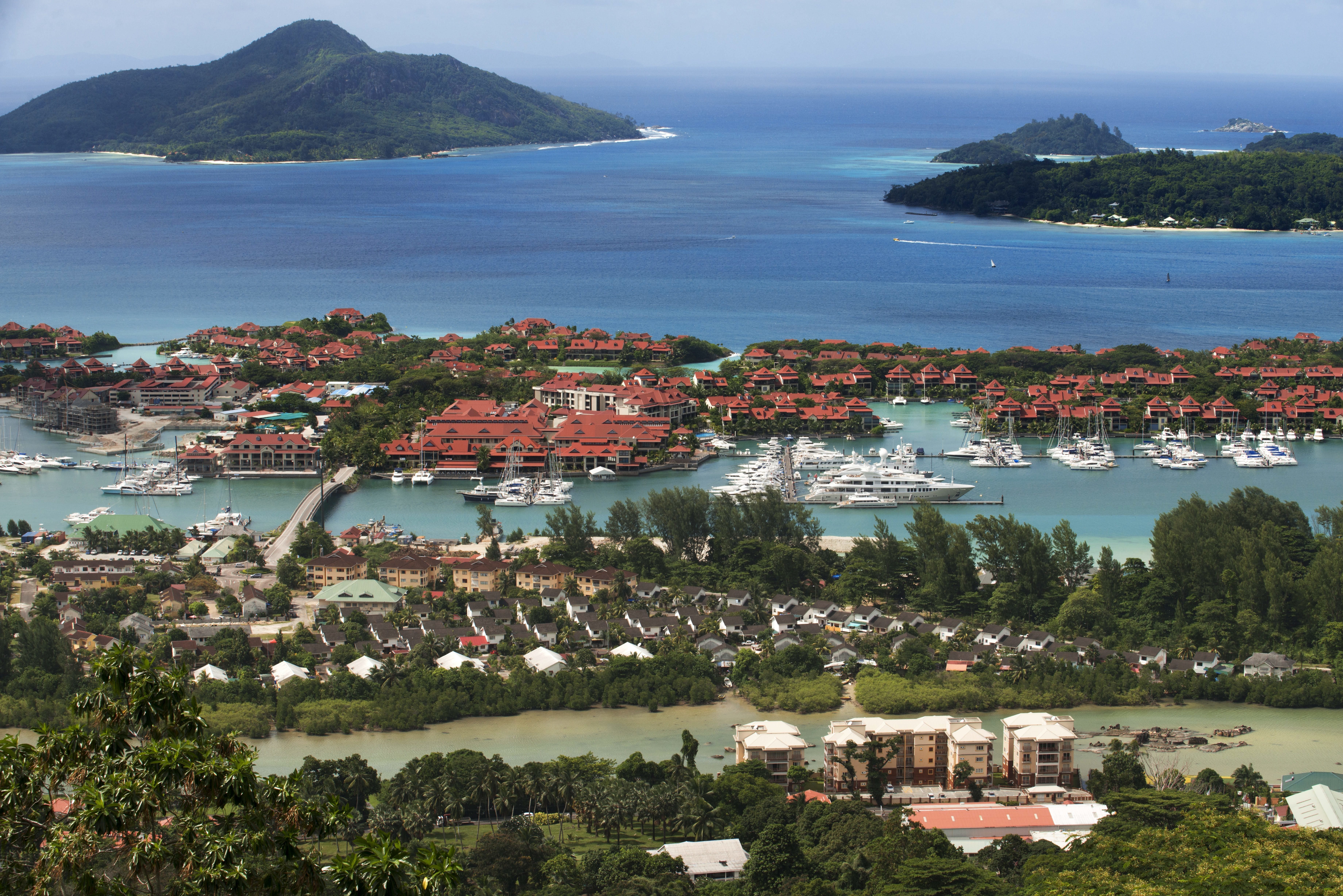 Seychelles vat lon voi Covid-19 anh 1