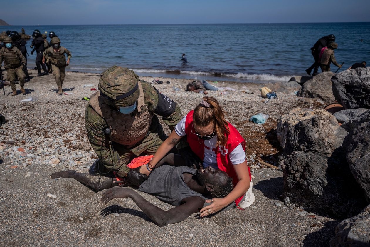 Khung hoang tai Ceuta anh 1