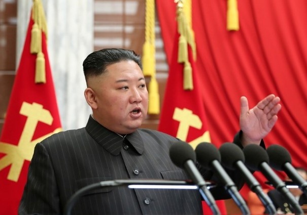 Ong Kim Jong Un dieu dong quan doi toi cuu tro vung lu hinh anh