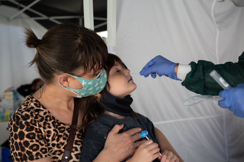 Trieu chung Covid-19 anh 1