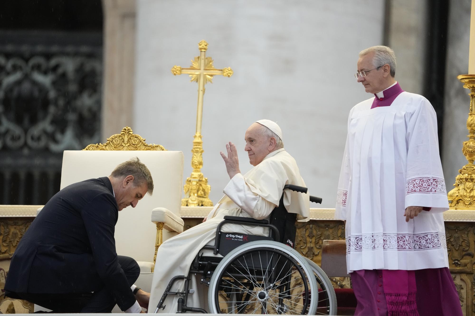 Giao hoang duoc phong thanh anh 1