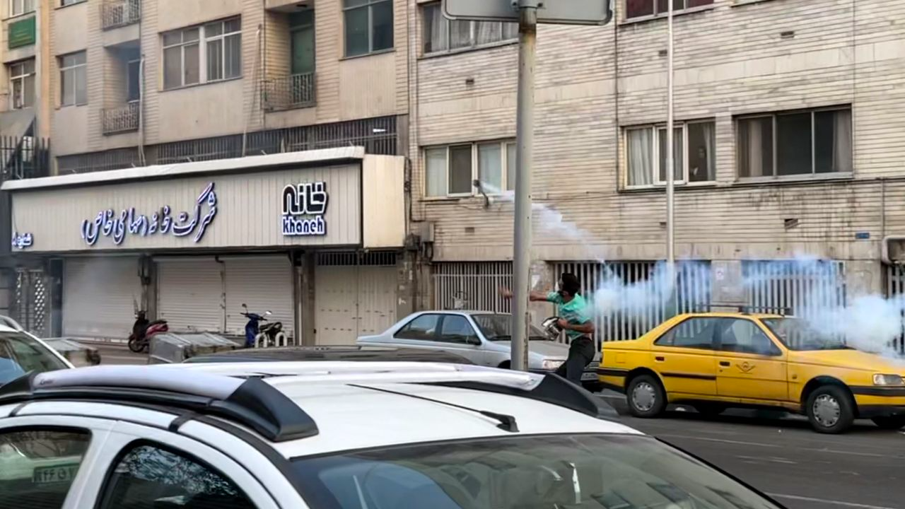 Bieu tinh tai Iran anh 6