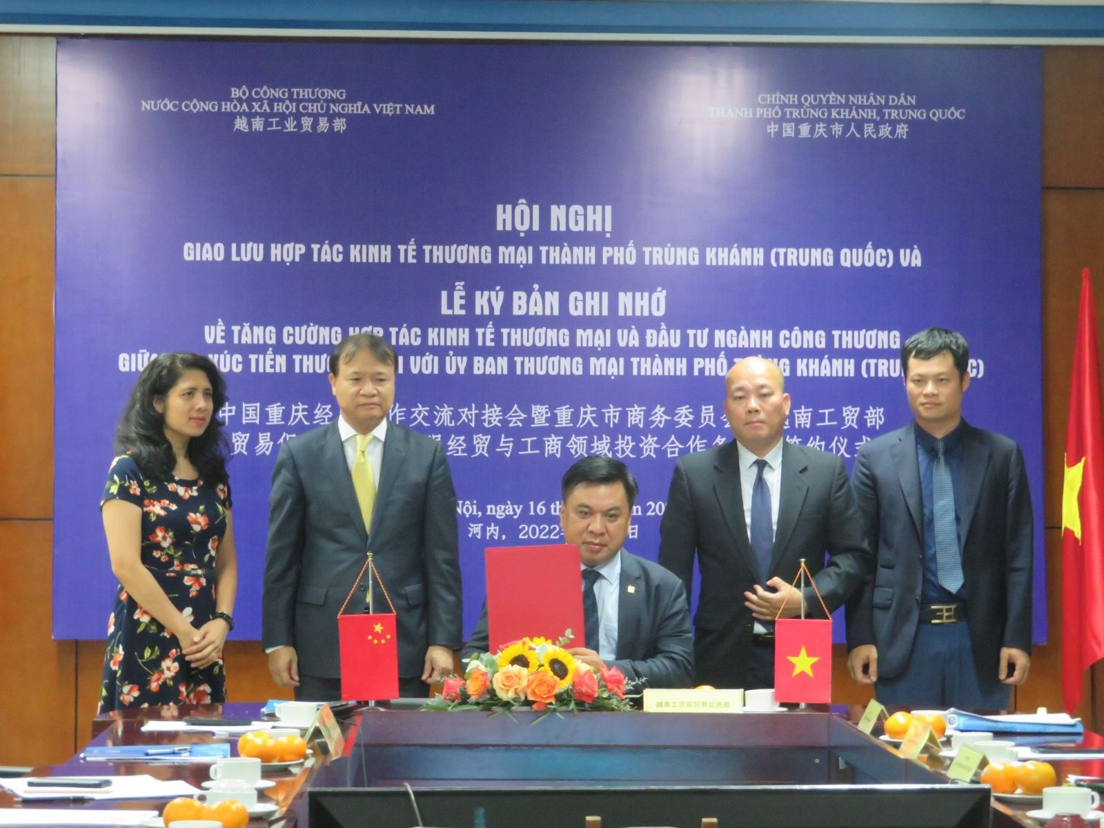 Quan he Viet Trung anh 1