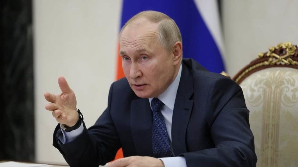 Ong Putin: Chien dich o Ukraine co the keo dai hinh anh