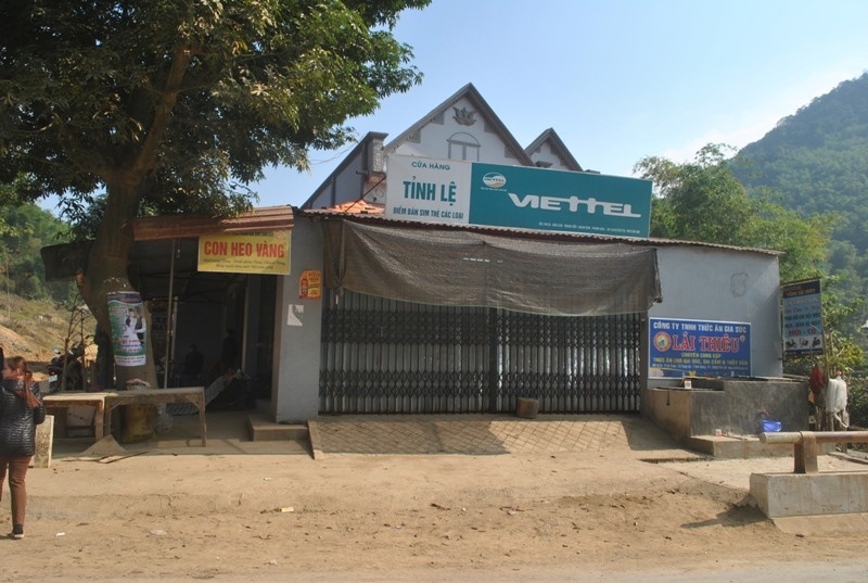 Ngôi nhà anh Tỉnh, nơi xảy ra vụ nổ khiến anh tử nạn, vợ con trọng thương.