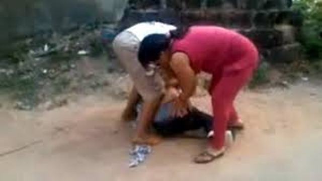Ghen tuong, nguoi phu nu cam dao chem dut tay tinh dich hinh anh