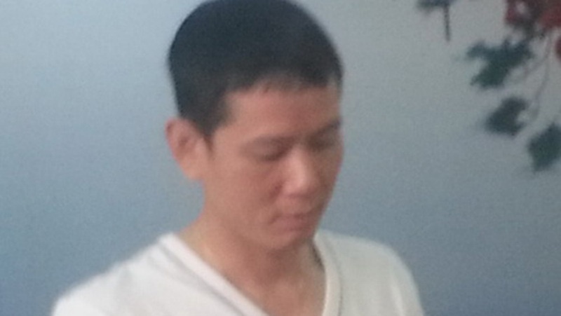 Sau khi vụ án bị phát hiện, Lợi đã bỏ trốn khỏi nơi cư trú. Người phát ngôn Công an tỉnh Ninh Bình cho hay, Lợi phải sớm ra đầu thú, “nếu không công an sẽ phát lệnh truy nã”, Thượng tá Phúc khẳng định.