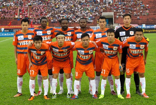 Vu ca do tai AFC Cup: Trieu tap them 3 cau thu Ninh Binh hinh anh