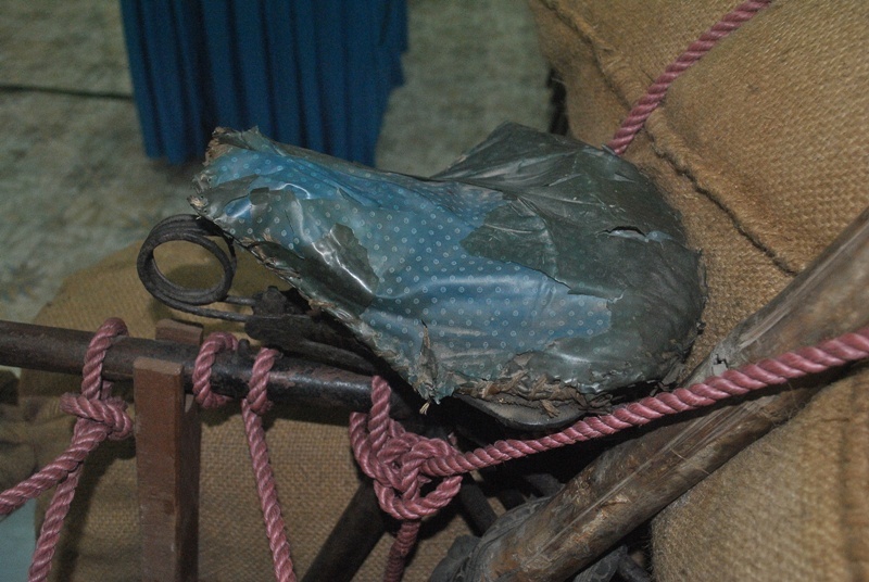 Những đoàn xe đạp thồ, dân công gánh bộ từ miền Tây Thanh Hóa qua suối Rút, Mộc Châu sang Cò Nòi, đến Sơn La, vượt hơn 500 km xuyên rừng, lội suối, trèo đèo an toàn và bí mật đưa hàng tới đích. Những người nông dân ở nhiều vùng quê trong tỉnh đã không ngại gian khổ hy sinh, tự nguyện tham gia phục vụ kháng chiến.