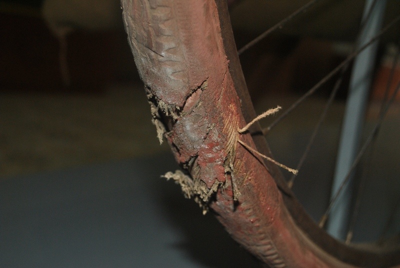 Nhung chiec xe dap Thanh Hoa tung vao chien truong Dien Bien hinh anh