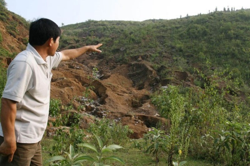 Tro lai voi tham hoa lo nui kinh hoang nhat Viet Nam hinh anh