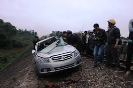 Oto tong tau hoa, 6 nguoi bi thuong hinh anh