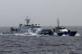 Tau Trung Quoc hung hang dam tau ca Viet Nam hinh anh