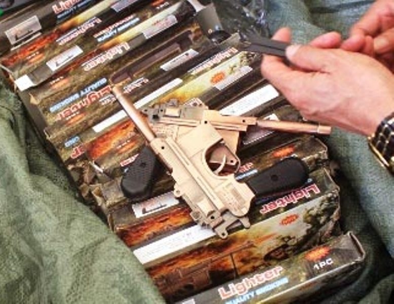 Tuon 19 khau sung ban lua vao Sai Gon de tieu thu hinh anh