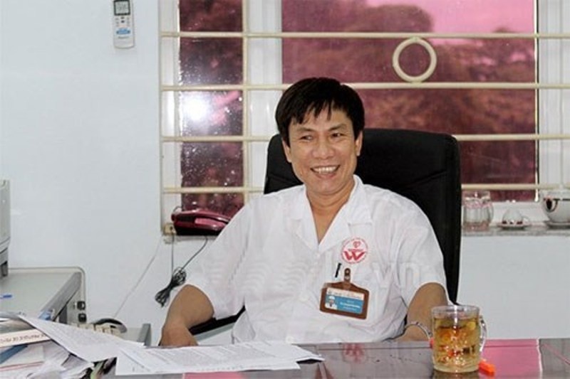 Nguoi phu nu 'bong dung' 10 nam khong ngu hinh anh