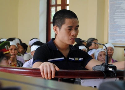Tu hinh ten sat nhan giet vo chong chu tiem cam do hinh anh