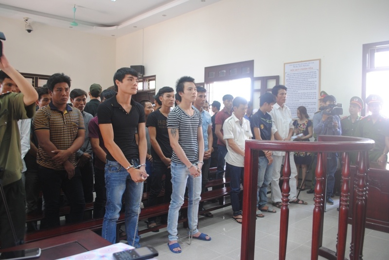 19 bị cáo vụ án đứng trước vành móng ngựa.