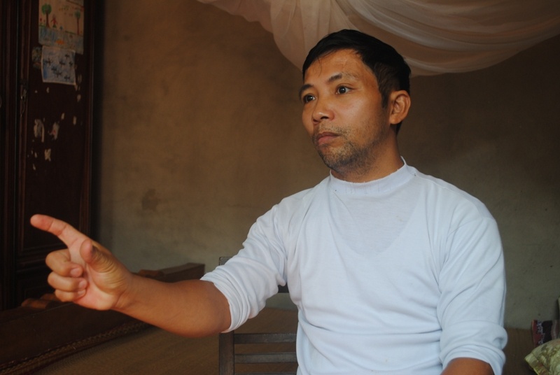 Anh Quân - nạn nhân vừa xuất viện kể lại giây phút bị con rắn lục đuôi đỏ tấn công.