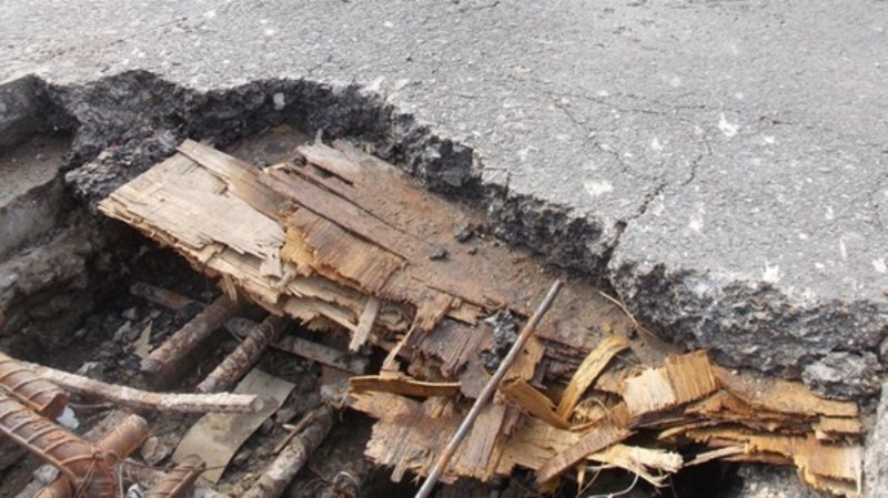 Vi sao mat cau tro loi go ep? hinh anh