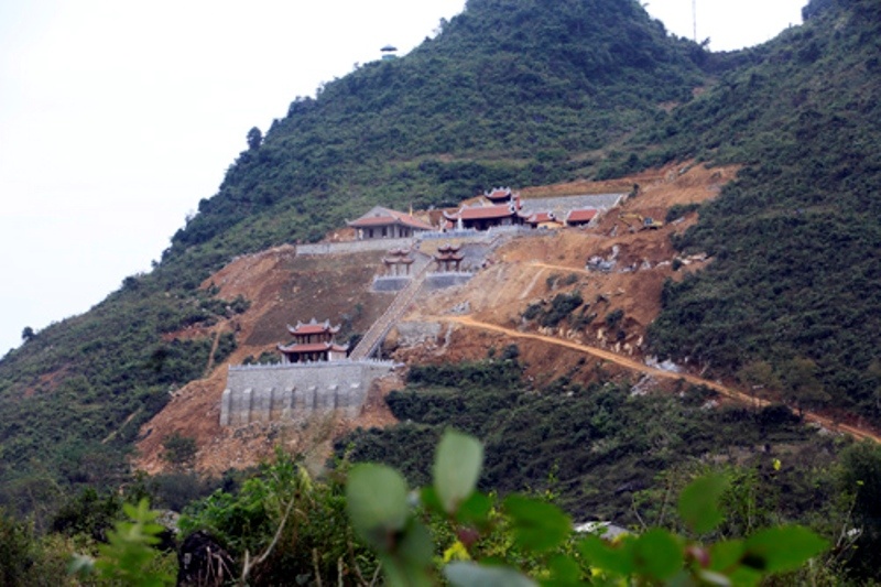 Chủ tịch nước Trương Tấn Sang khi đến chùa Bản Giốc đã đánh giá cao việc T.Ư GHPGVN xây dựng chùa Phật tích Trúc Lâm Bản Giốc.