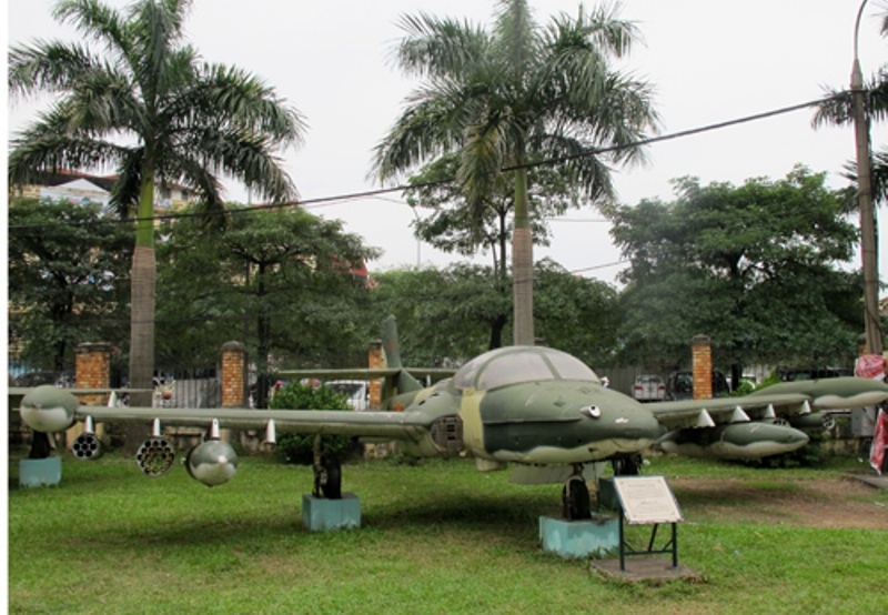 Chiếc máy bay A-37 số hiệu 0475.