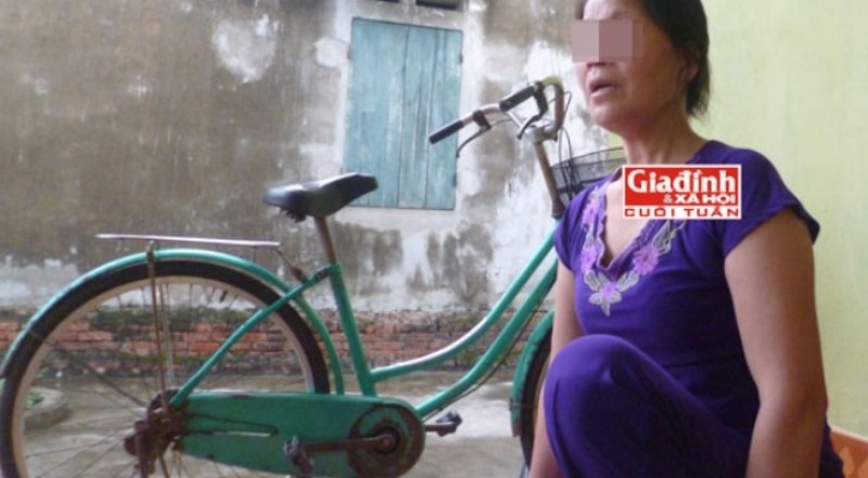 Nguoi phu nu hon 20 nam bi chong bao hanh tinh duc hinh anh