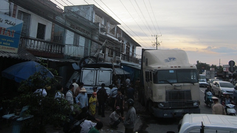 Hiện trường vụ tai nạn giao thông