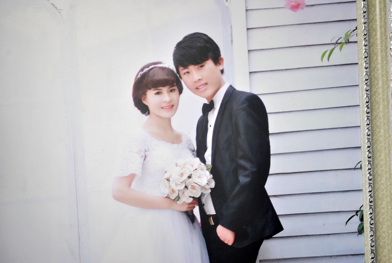 Ảnh cưới vợ chồng Tuấn - Phượng.