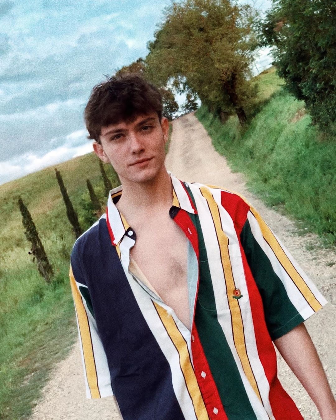 nam chinh MV Min anh 7