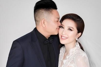 Hai ca si Viet ket hon trong thang 11 hinh anh