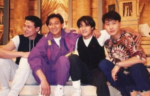 Tu dai Thien vuong Hong Kong lung lay gio ra sao? hinh anh