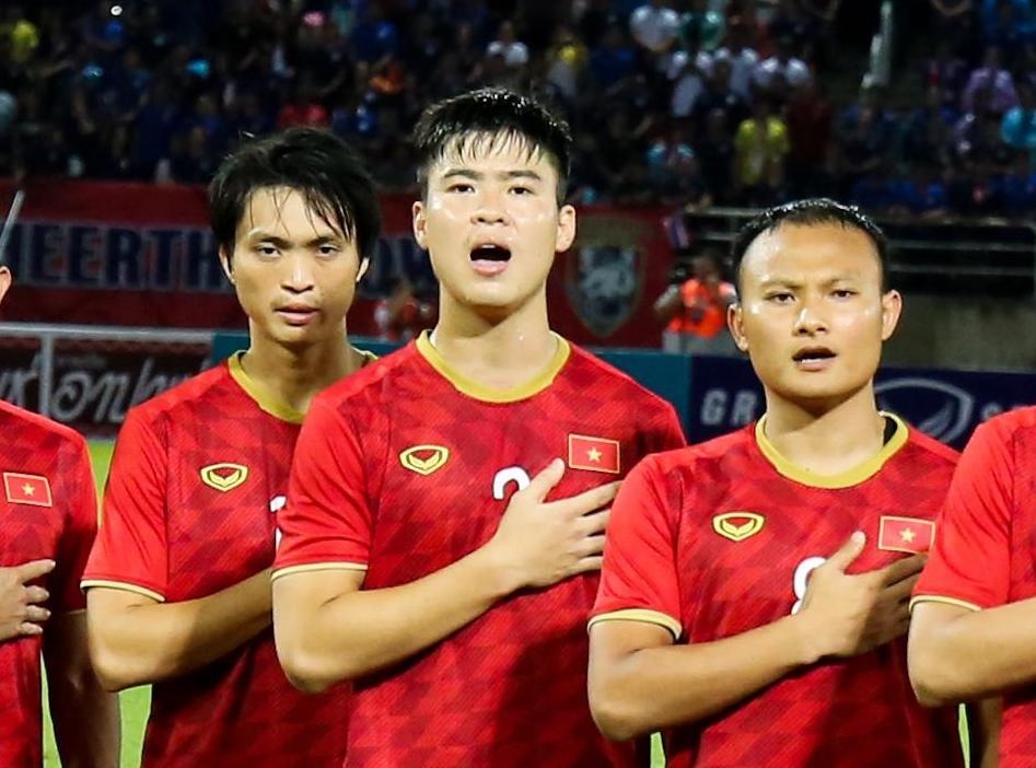 Nha bao Thai Lan: 'Tuyen Viet Nam van du manh de thang Malaysia' hinh anh