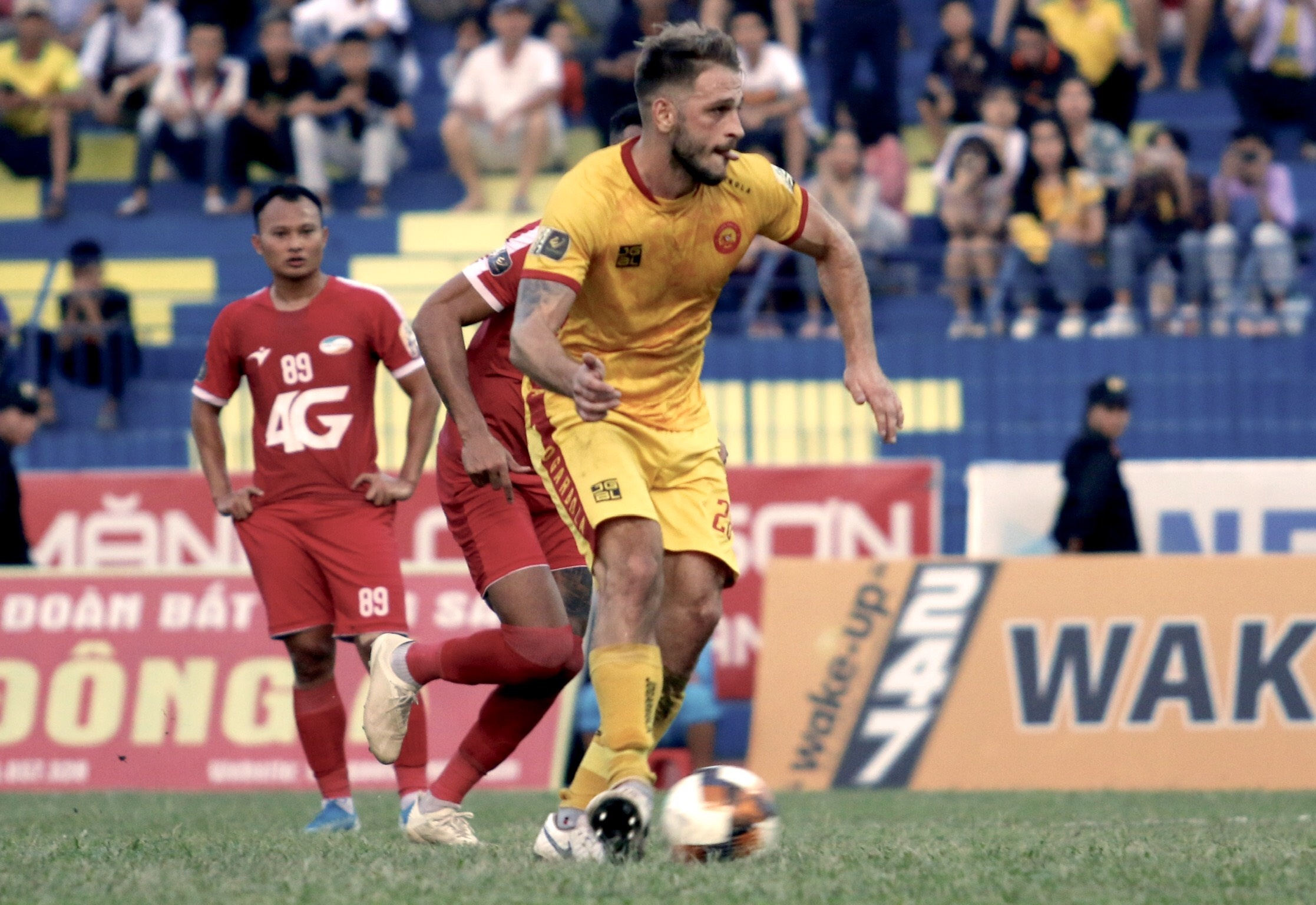 thanh hoa vs viettel anh 1