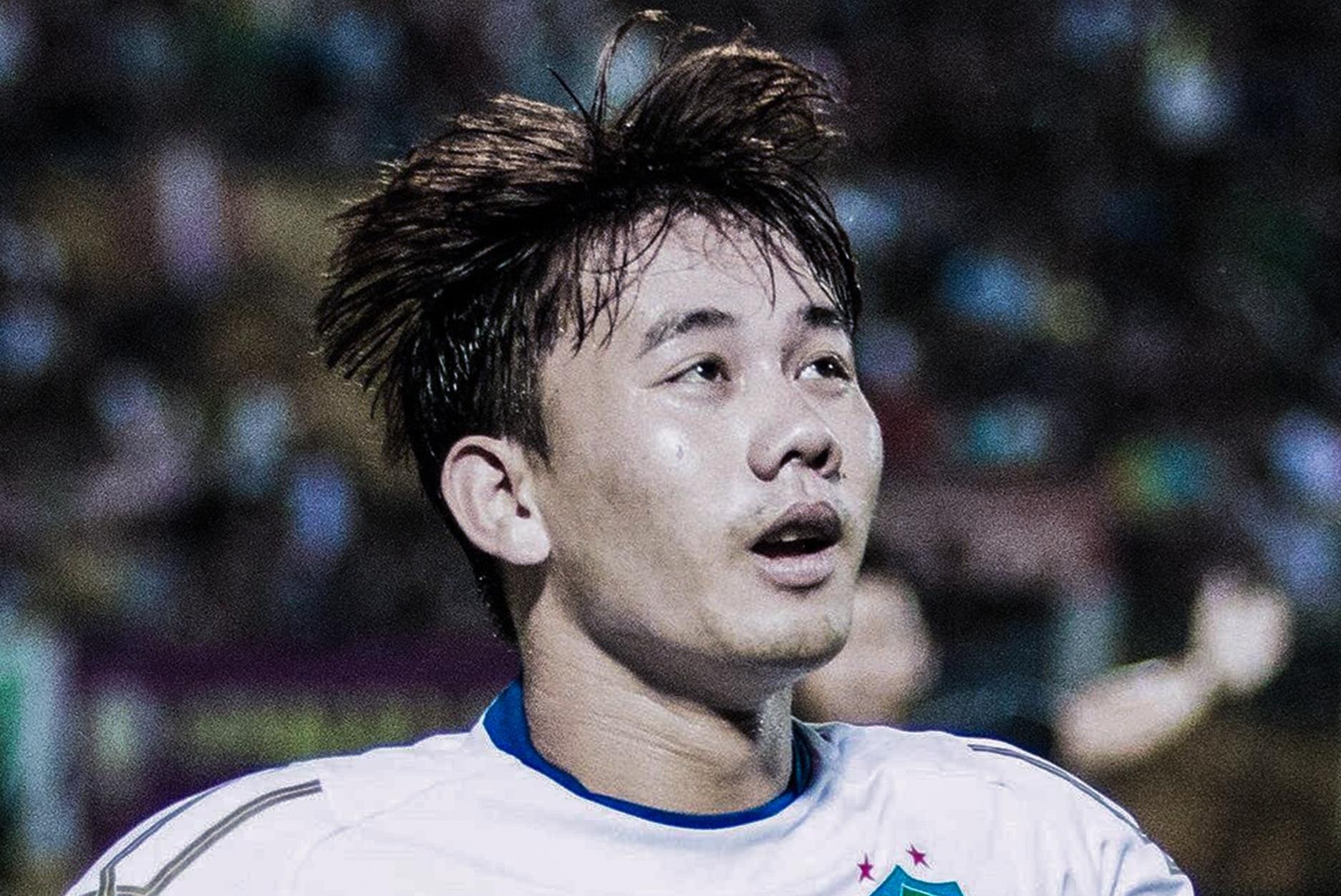 'Khong co chuyen Minh Vuong chia tay HAGL sau V.League 2019' hinh anh
