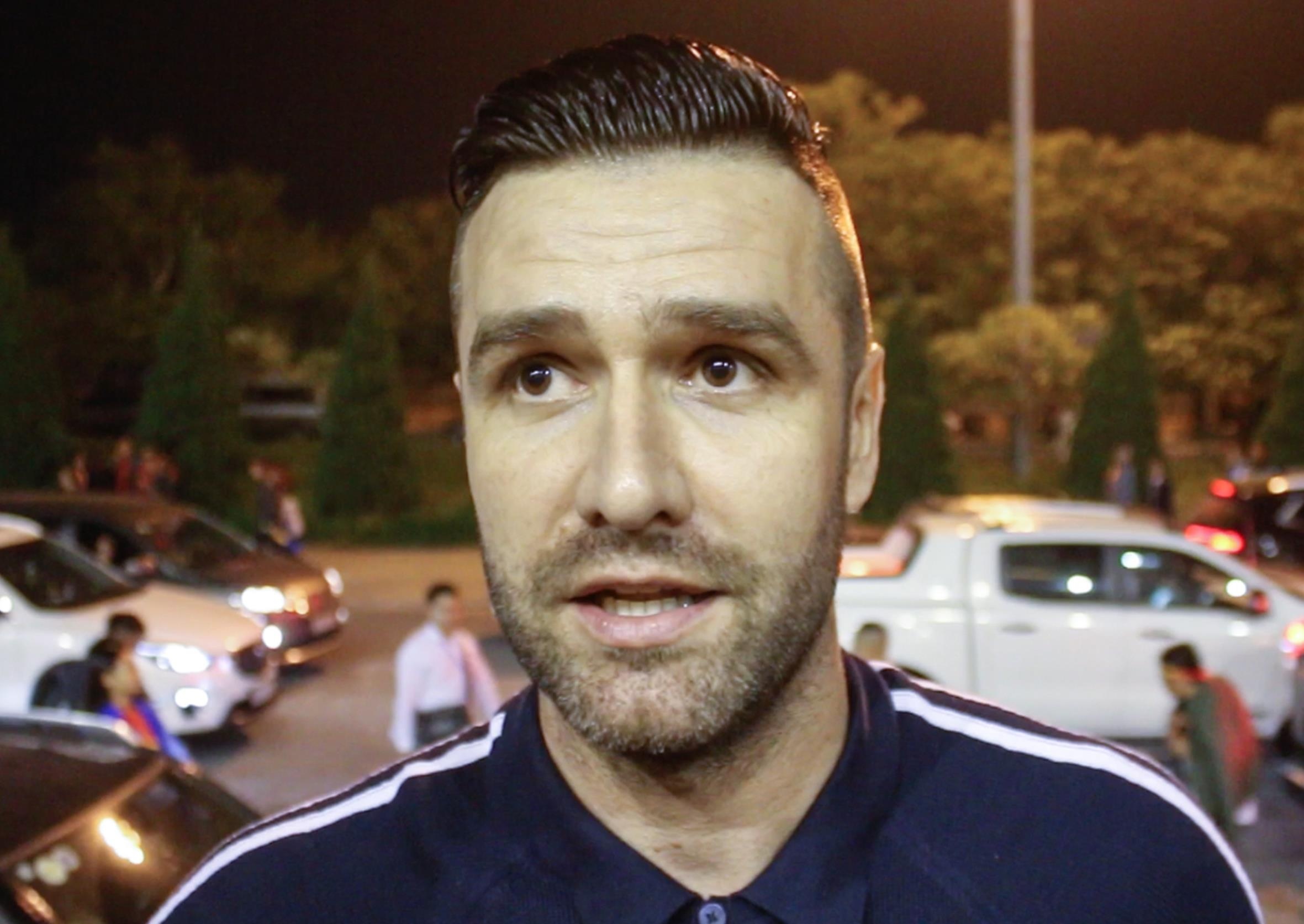 Van Bakel nhan xet ve Cong Phuong va Doan Van Hau hinh anh