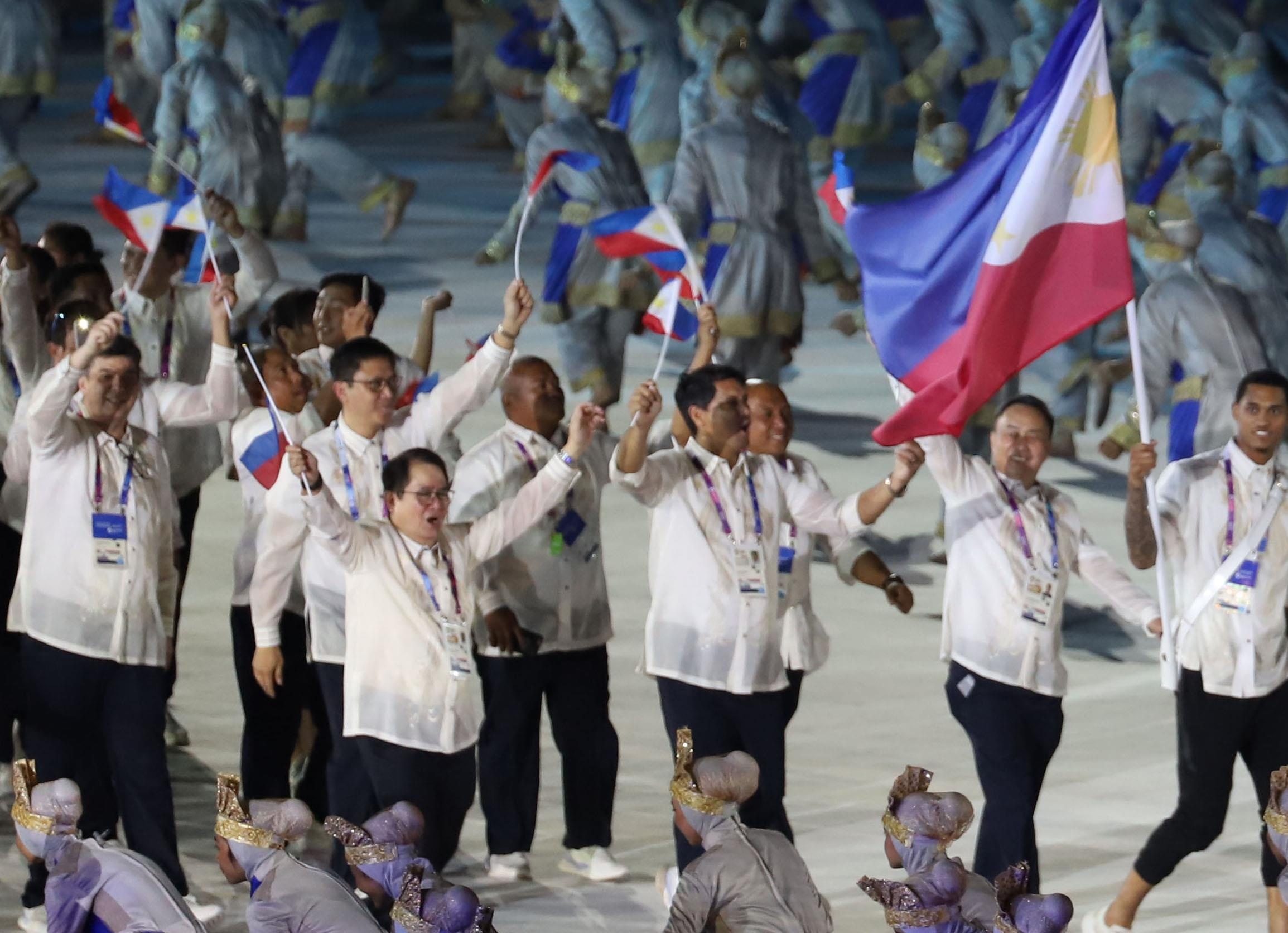 Philippines du kien to chuc le khai mac SEA Games o san trong nha hinh anh