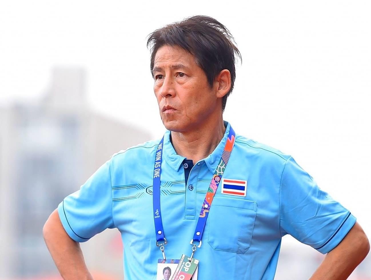 Nguoi Thai ngao ngan voi tran thua cua HLV Nishino hinh anh
