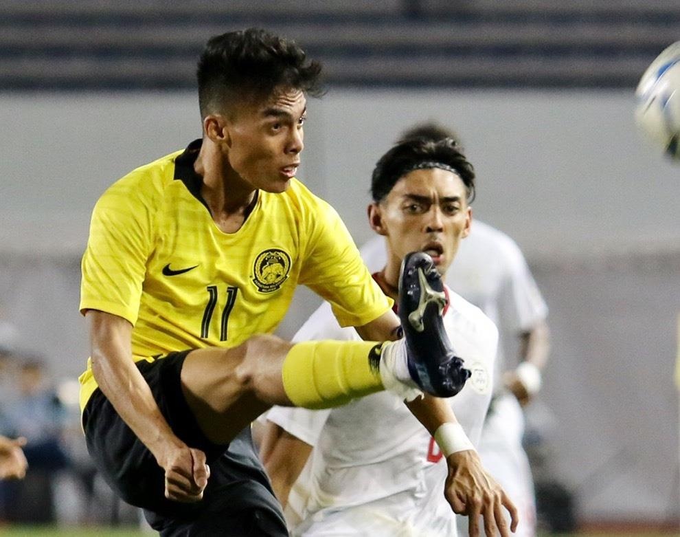 U22 Malaysia thua vi dung so do 3 trung ve hinh anh