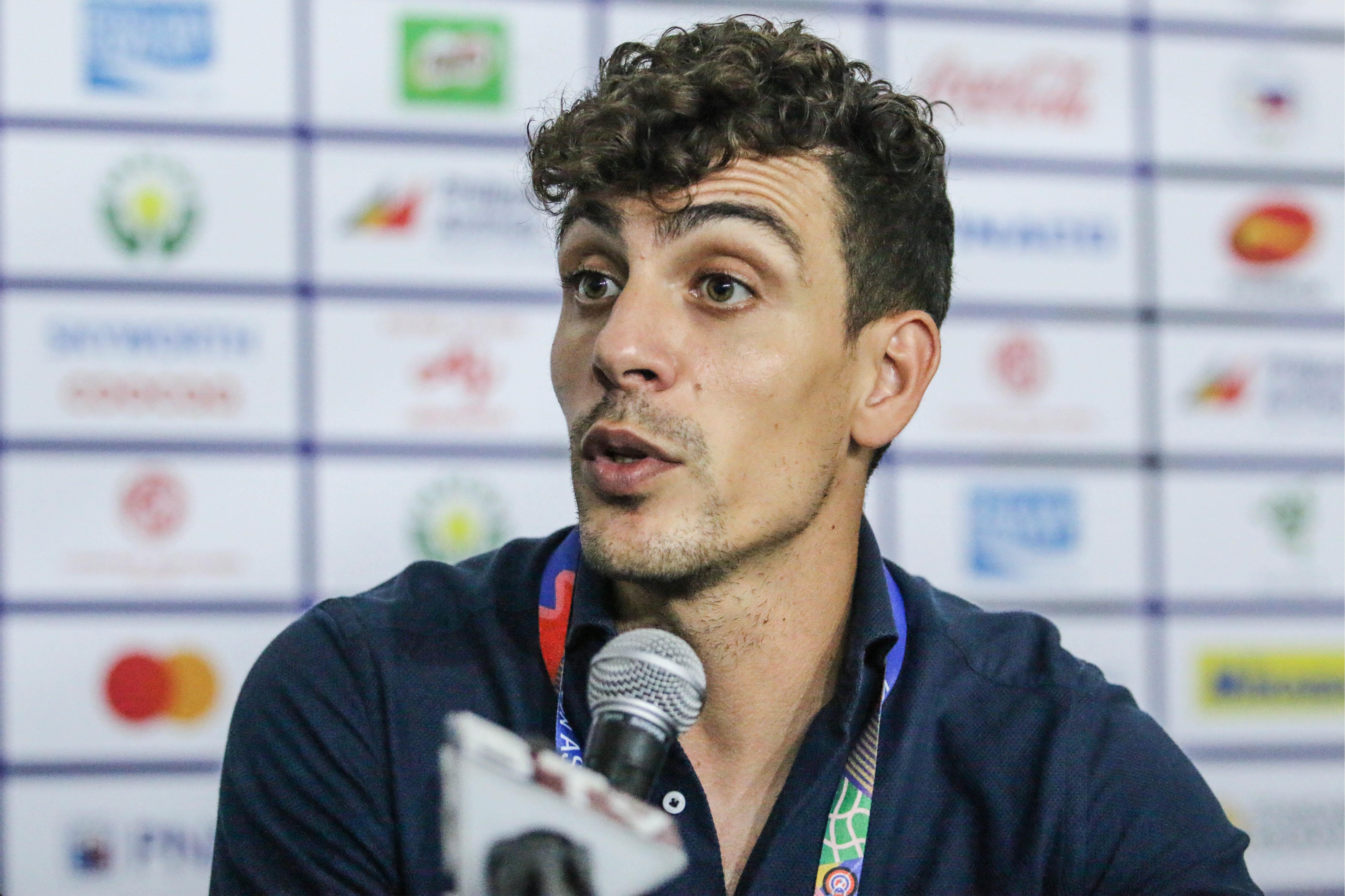 HLV Campuchia hen gap U22 Viet Nam o ban ket SEA Games hinh anh