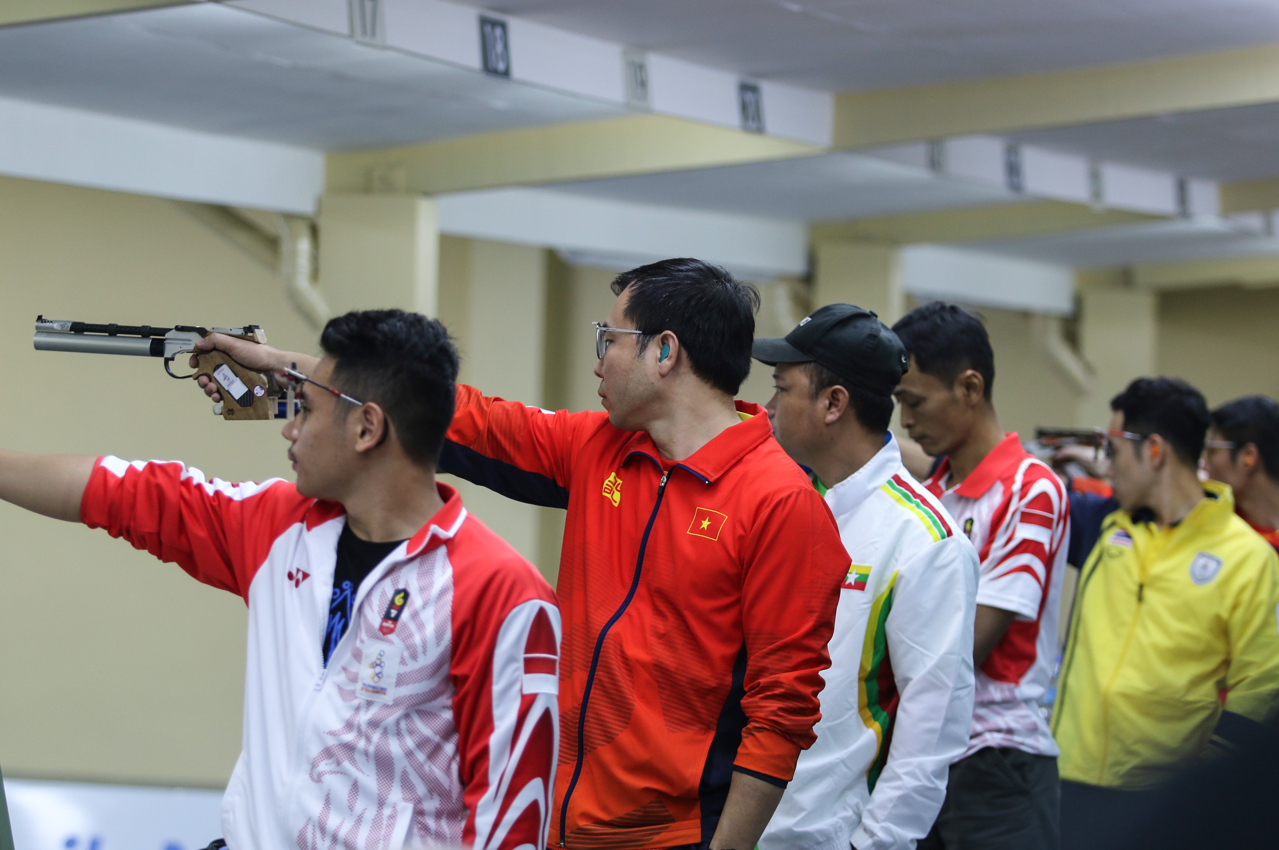 hoàng xuân vinh ảnh 1 hoang xuan vinh anh 1