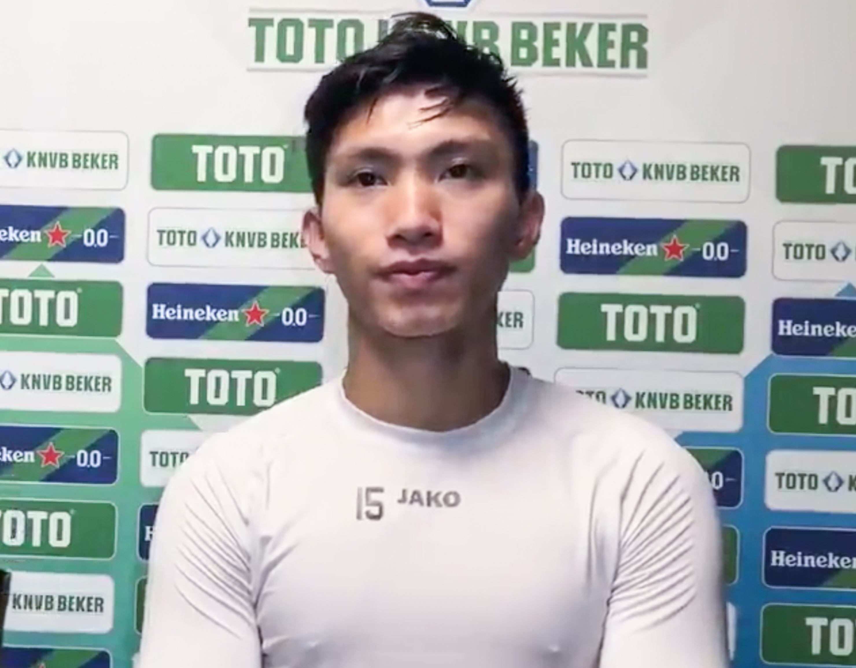 Van Hau: 'Toi se no luc de duoc ra san nhieu hon' hinh anh