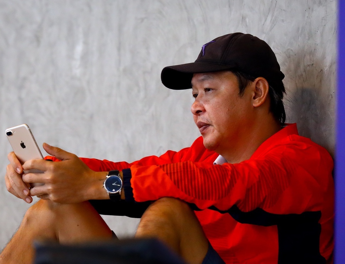 HLV Dang Anh Tuan xin thoi dan dat Anh Vien hinh anh