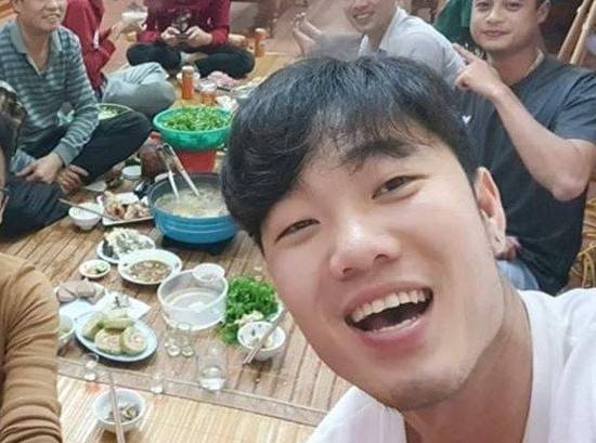 Xuan Truong cuoi hanh phuc trong dip don nam moi hinh anh