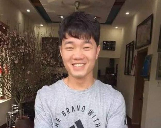 Nhung hinh anh cua cau thu Viet ngay mung 1 Tet hinh anh