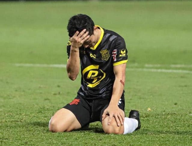 Tien dao Lao dau kho khi khong danh bai duoc Van Lam hinh anh