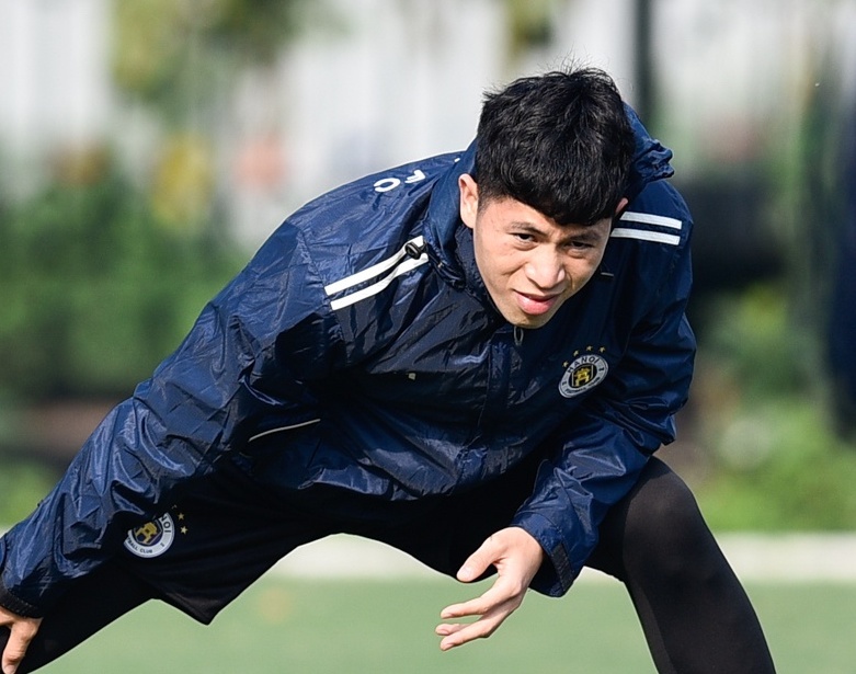 CLB Ha Noi nghi tap mot tuan do anh huong cua virus corona hinh anh