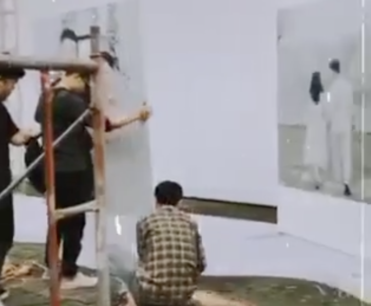 Nha Duy Manh tat bat trang hoang dia diem don khach hinh anh