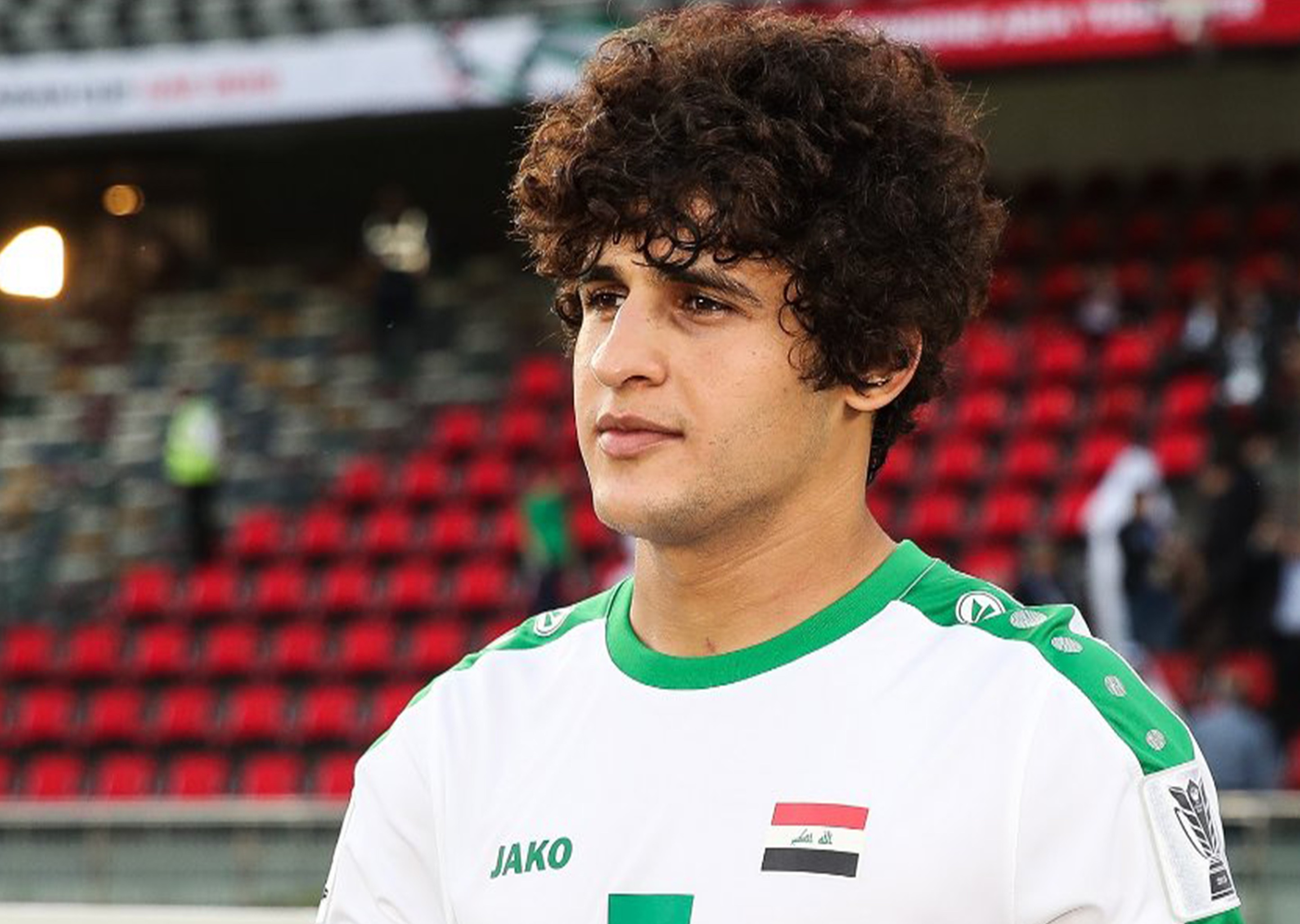 Iraq co them cau thu sang chau Au choi bong hinh anh