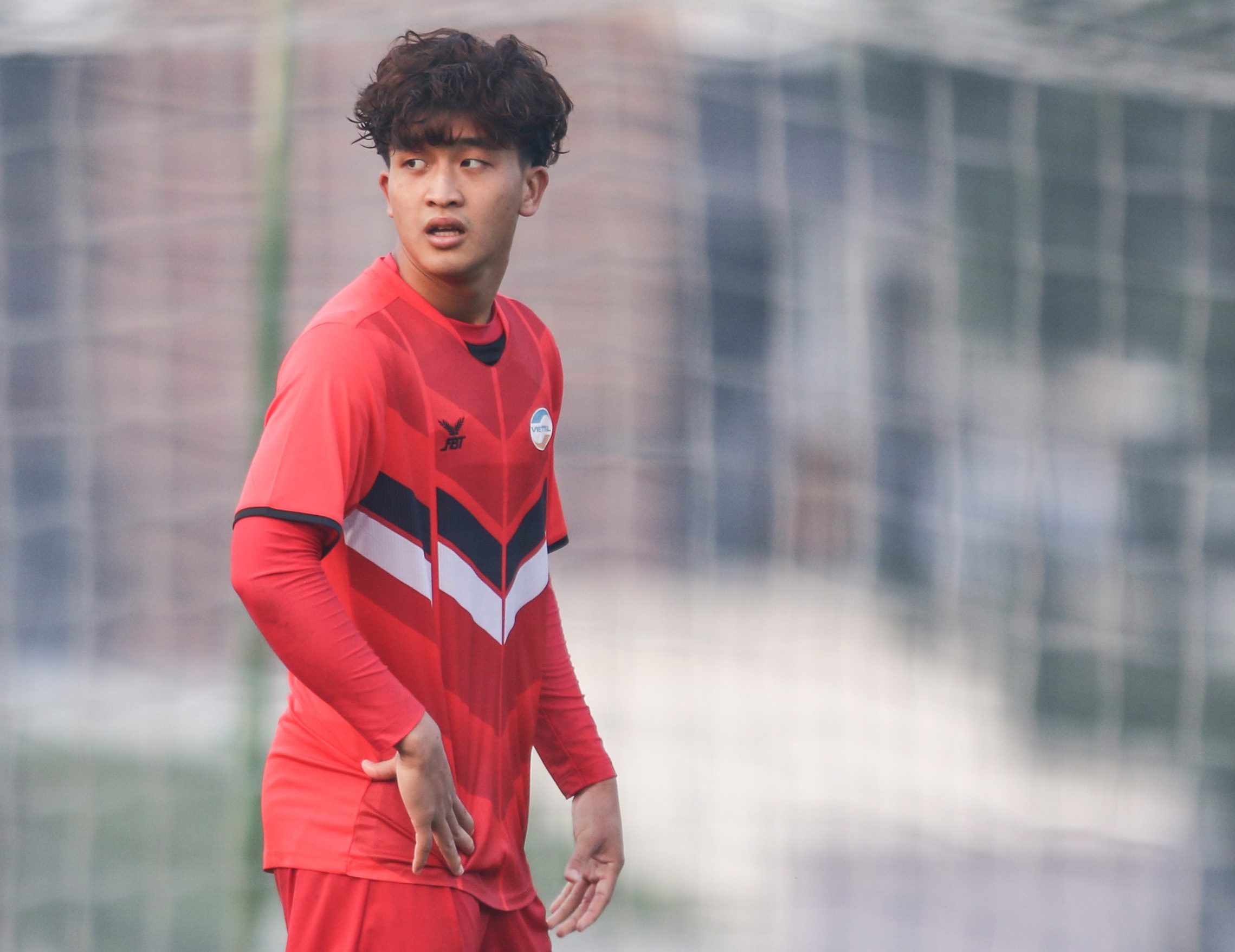 viettel 1-1 ha noi anh 3